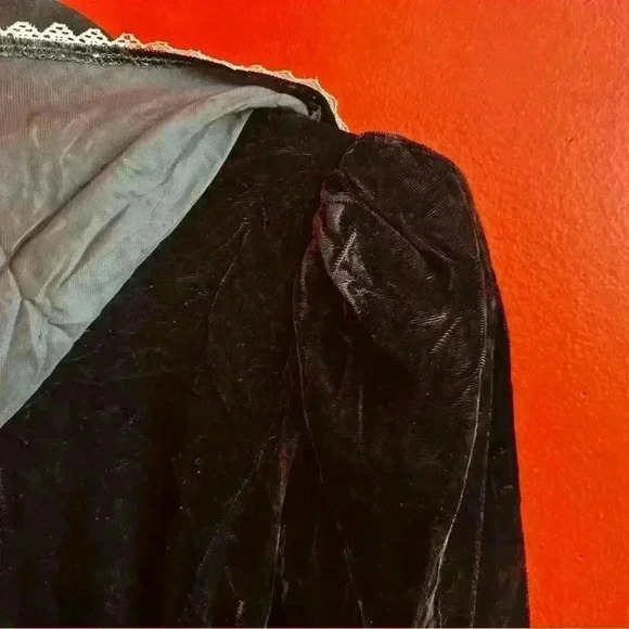 Vintage Gunne Sax Jessica McClintock Black velvet dress with white lace size 3 - Picture 7 of 9